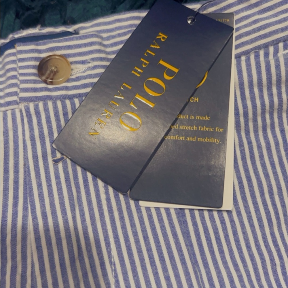 Ralph Lauren shorts - Picture 2 of 3